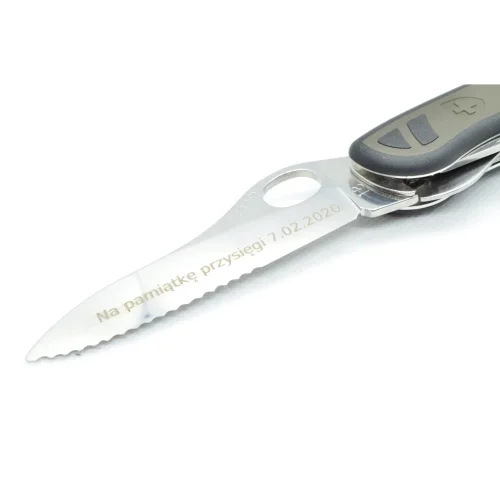 Usługa graweru - grawer dla scyzoryków Victorinox Premium