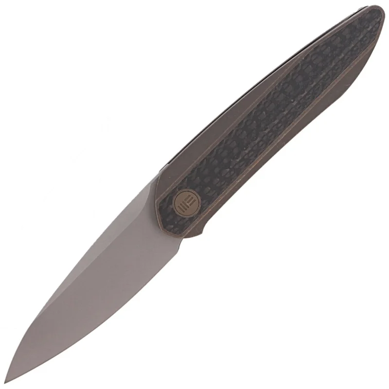 Nóż składany WE Knife Black Void Opus Bronze Titanium / Carbon Fiber, Stonewashed CPM 20CV by Justin Lundquist (2010A) Premium