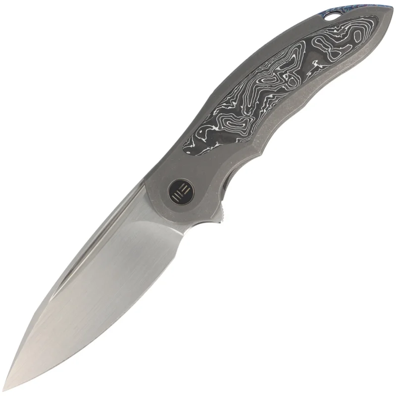 Nóż składany WE Knife Makani LE No 149/200 Gray Titanium / Aluminum Foil Carbon Fiber, Hand Rubbed Satin CPM 20CV by Anton Tkachenko (WE21048B- 2) Niska cena